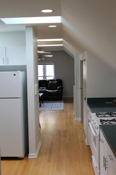 Lincoln Park Living - 3 Queen Beds - Sleeps 6 Chicago Esterno foto